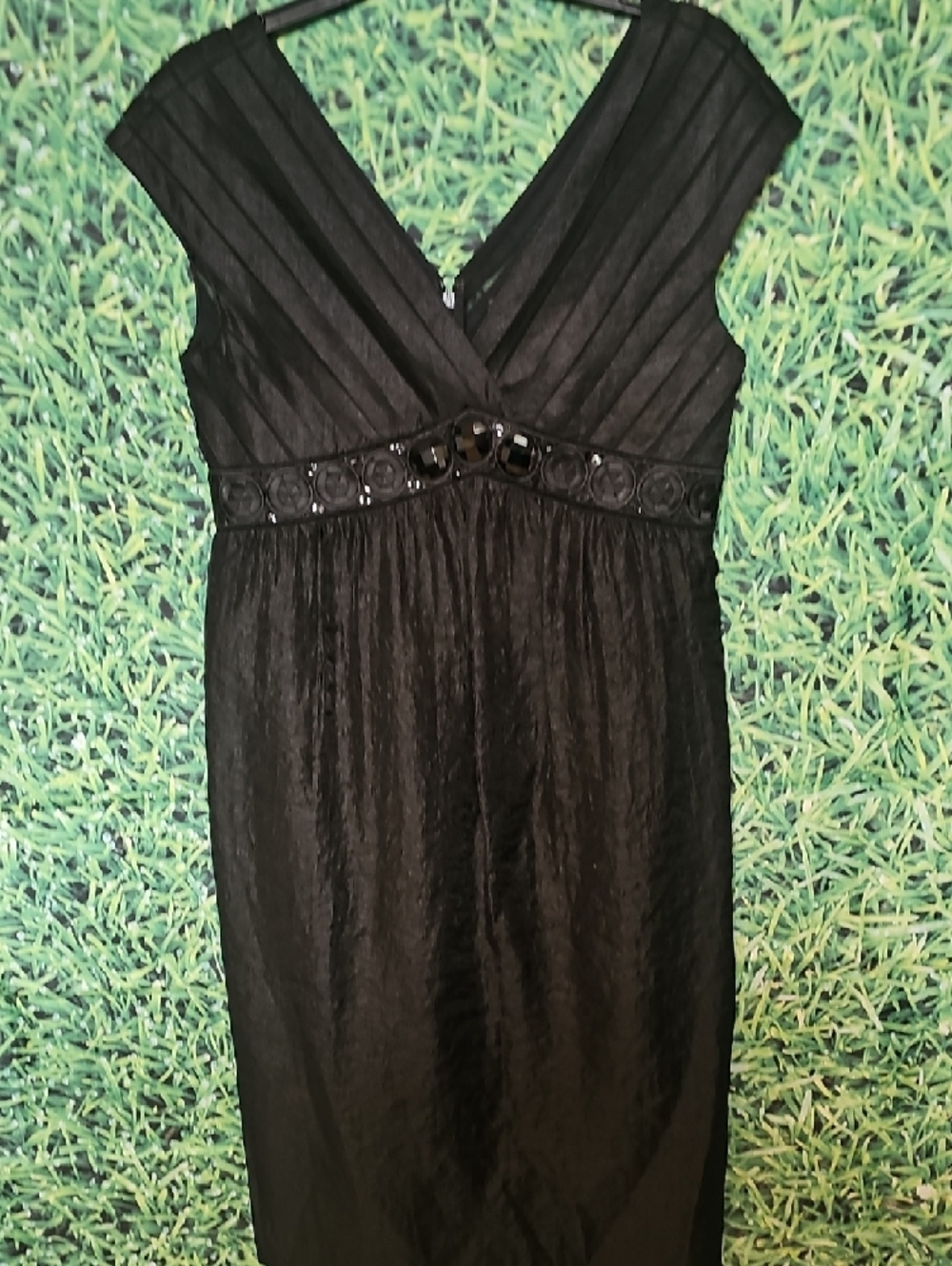 Adrianna Papell Black V-Neck Embellished Midi Dress with Cap Sleeves - Picture 4 of 8